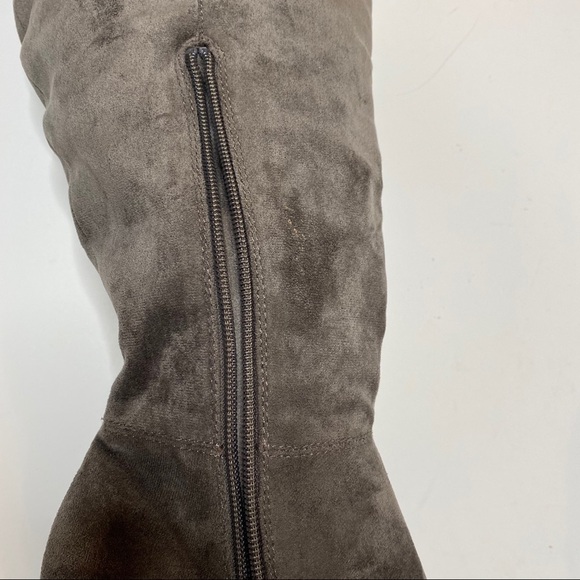 Charles David Various Over The Knee Gray Fabric Boot 6 1/2M - Picture 7 of 13